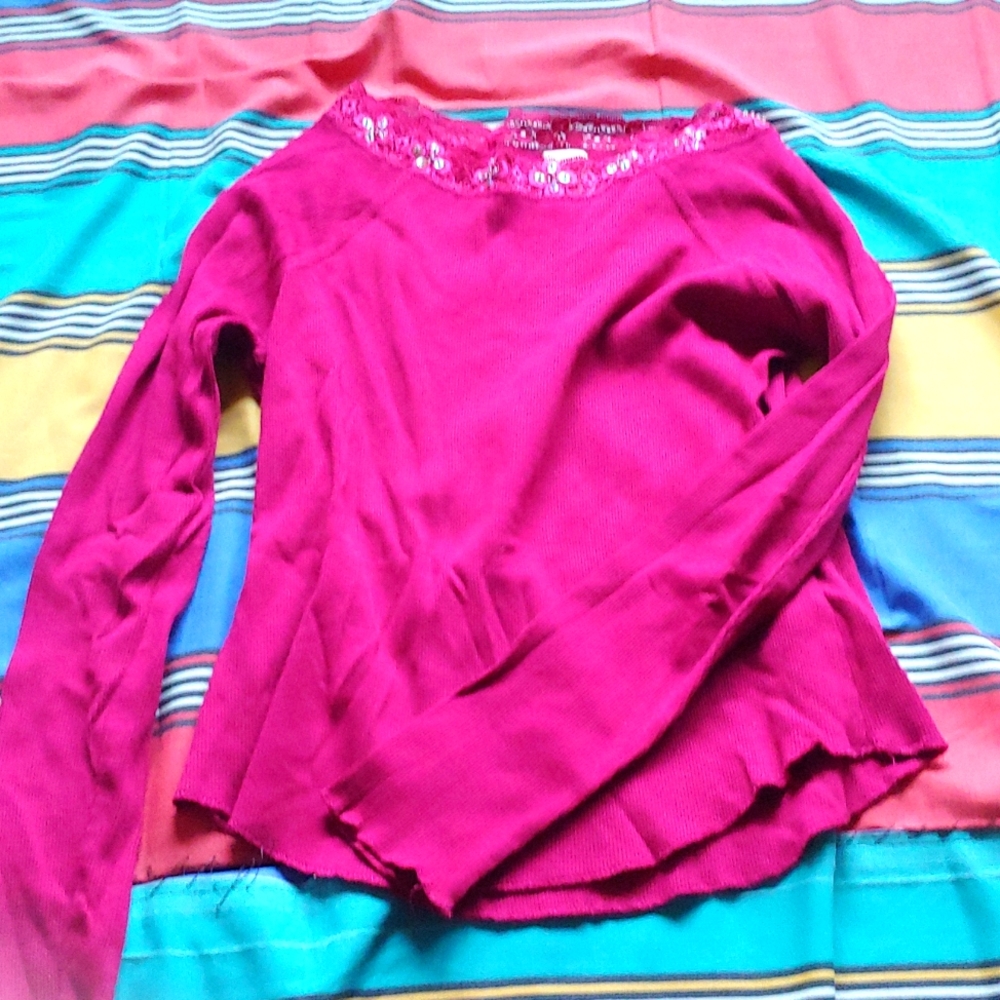 Magenta long sleeve children's shirt